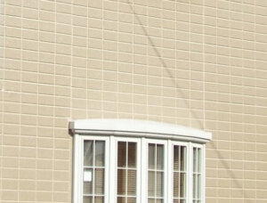 ALC外壁2色塗り分け塗装仕上げ